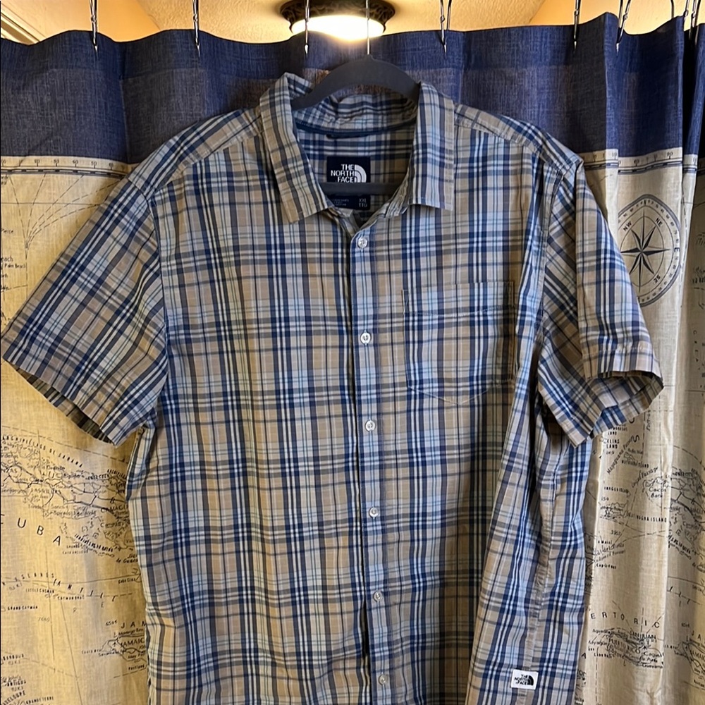 The North Face Blue and Tan Casual Button Down Shirt XXL TTG NWOT
